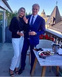 Junior planckaert en zijn vriendin shana goossens zijn uit elkaar. Dolph Lundgren 62 Verloofd Met Vriendin Van 24 Het Belang Van Limburg Mobile