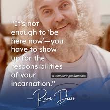 INTERWEAVING REFLECTION IN THE DRAMA** Dorothy Heathcote was once asked  how, as a drama teacher, you can *bridge the gap between the drama stance  and the real stance.* In other words: how