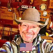 Ok my @turtleboxaudio just became my new jeep stereo! Sounds so good!