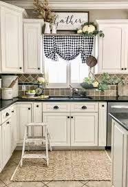 60 Easy Diy Rustic Farmhouse Decor Ideas Farmhouse Kitchen Decor Rustic Kitchen Kitchen Style