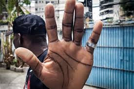 Refugiados africanos falam sobre experiências de racismo no Brasil: "Dói  muito" - PARES CÁRITAS RJ