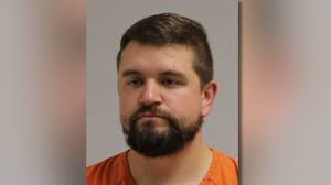 Volunteers work to keep Madison beaches clear of goose droppings