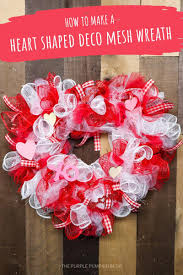 You don't necessarily need to know how to knit to make a beautiful wreath out of yarn. How To Make A Heart Shaped Deco Mesh Valentine Wreath