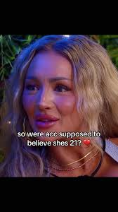 Iris and Zac Kiss Challenge