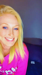 Hollywood (@hollysquires481)