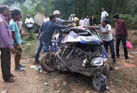 Latest road accident alerts, car crashes, deaths from motoring incidents, speeding, car chases, hit and run cases, and other transport news. 2 From Bengaluru Killed In Crash Near Donigal Deccan Herald