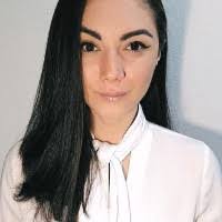 Beatriz Arceo's Instagram, Twitter & Facebook