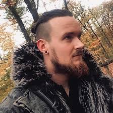 Heute wieder ein paar normale...weitestgehend, normale Fotos von mir🤭