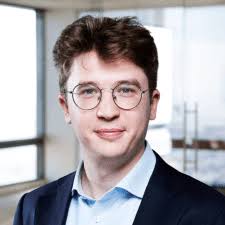 Bizarre' for British banks to work with big US cloud providers, Beeks CEO  says