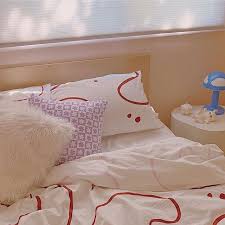 Katherine Plumb Kjplumb Instagram Photos And Videos In 2020 Bed Pillows Room Inspo Toddler Bed