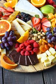 How To Make The Best Fruit And Cheese Board