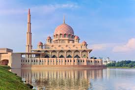 5.40995, 100.31583) is an old indian muslim mosque at the junction of perak road and jalan p. Putra Mosque Travel Guidebook Must Visit Attractions In Putrajaya Putra Mosque Nearby Recommendation Trip Com
