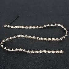 Hay cientos de accesorios que pueden hacer que el cabello luzca diferente, solo basta con conocerlos. Accesorios Para El Cabello De Moda Tocado Cadena De La Cabeza Clip De La Palabra Cadena Del Cabello Borla Accesorios Para El Cabello Con El Mismo Parrafo Al Por Mayor Nhct218047