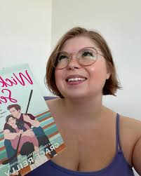 🏒 𝐂𝐨𝐯𝐞𝐫 𝐑𝐞𝐯𝐞𝐚𝐥 🏐 I have been BURSTING with excitement to show  off this absolutely perfect cover for WICKED SERVE! Thank you to  @themoonborn for capturing Nik and Izzy perfectly. There's so,