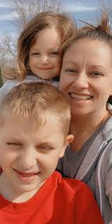 Handling conferences with parents bringing whole family?