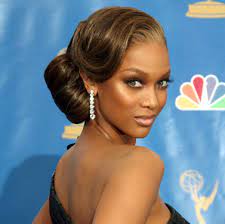Tyra Banks Retro Updo With Bun Vintage Hairstyles Glam Hair Hair Styles