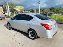 Pin En Carros Nissan