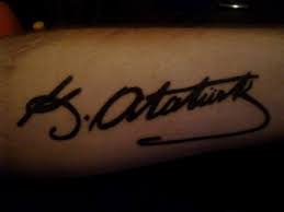 K.atatürk unterschrift snapback cap mit. Desperado45 Mustafa Kemal Ataturk Tattoos Von Tattoo Bewertung De
