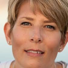 Everett Yates's Instagram, Twitter & Facebook