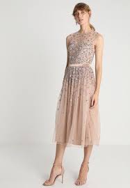 Maybe you would like to learn more about one of these? Maya Deluxe Cluster Embellished Midi Dress With Yoke Cocktailkleid Festliches Kleid Taupe Blush Cocktailkleid Schwarzes Spitzenkleid Cocktailkleider Kurz