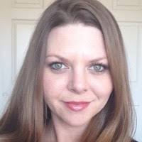 Lindsey Dewitt's Instagram, Twitter & Facebook