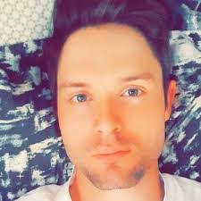 Sean Bowles's Instagram, Twitter & Facebook