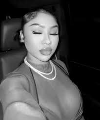 Real B!tches Only 🐝