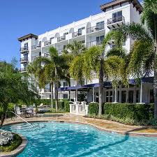 View deals for red roof inn palatine, including fully refundable rates with free cancellation. Hotel Red Roof Plus Suites Naples Downtown 5th Ave S Naples Trivago Com