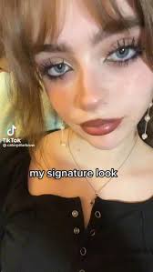 Nikki Holley (christianicole8)