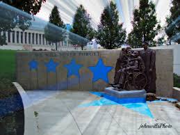 Chicago Police Memorial Honoring Fallen Officers And Those Disabled In The Line Of Duty Police Memorial Fallen Officer The Line Of Duty