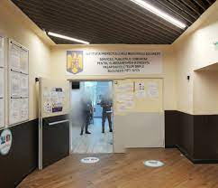 Informații despre biroul de pașapoarte și modul de obținere al pașaportului în sediul din mallul plaza românia (bucurești). DirecÈ›ia GeneralÄƒ De PaÈ™apoarte Serviciul Public Comunitar De Pasapoarte Bucuresti
