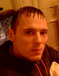 Tributes paid to tragic dad-of-three found dead in Dundee multi near bin  chute |