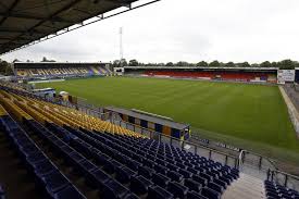 In stadion feijenoord is de vorm van de plattegrond overal gekromd, ook aan de lange zijde, zodat een echte kring ontstaat. Vernieuwd Cambuur Een Vernieuwd En Duurzaam Cambuurstadion Op De Huidige Locatie Haalbaarheidsstudie Huidige Stadion Pdf Gratis Download