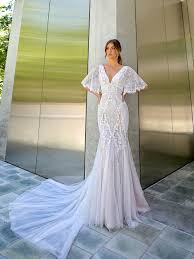 Maybe you would like to learn more about one of these? Enzoani Brautkleider Zum Verlieben Laue Festmoden