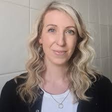 Alice Hall's Instagram, Twitter & Facebook