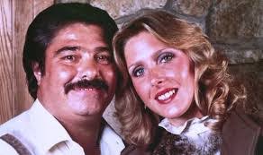 Hilary Lester's Instagram, Twitter & Facebook