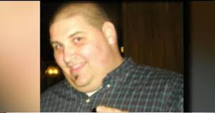 Robert Mcrae's Instagram, Twitter & Facebook