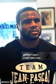 6,963 Ray Austin Photos & High Res Pictures