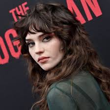 where to watch deb's house? : r/SophieThatcherFans