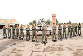 القوات المسلحة الهندية هي بصفة عامة جميع القوات العسكرية في جمهورية الهند وتتضمن الجيش الهندي, البحرية الهندية, القوات الجوية الهندية, ومختلف المؤسسات العسكرية الخدمية. Ø·ÙŠØ§Ø±ÙˆØ§ Ø§Ù„Ù‚ÙˆØ§Øª Ø§Ù„Ù…Ù„ÙƒÙŠØ© Ø§Ù„Ø¬ÙˆÙŠØ© Ø§Ù„Ù‚ÙˆØ§Øª Ø§Ù„Ù…Ø³Ù„Ø­Ø© Ø§Ù„Ù…Ù„ÙƒÙŠØ© Ø§Ù„Ù…ØºØ±Ø¨ÙŠØ© Facebook