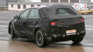The hyundai ioniq 5 electric car will be hyundai's second ev suv when it arrives in 2021. 2022 Hyundai Ioniq 5 Spied And Teased Ahead Of Early 2021 Debut