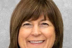 Volleyball: Sterling starts strong, never looks back against Alleman