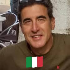 Le Mont Blanc has a beautiful contemporary look, perfect for any style  decor. Take a look at this canvas!