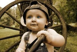 Autumn Hummel's Instagram, Twitter & Facebook