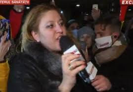 Aceasta a venit cu mai multe precizări despre postările dânsei despre care se vorbește în spațiu public. Sosoaca Vrea Sa Rupa Aur Dupa Excluderea Din Partid Eu Nu M Am Certat Niciodata Cu George George Probabil E Socat De Ce A Facut Colegul Sau Claudiu Tarziu Aktual24