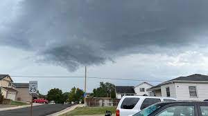 A tornado warning is a severe weather warning product issued by regional offices of weather forecasting agencies throughout the world to alert the public when a tornado has been reported or indicated by weather radar within the parent severe thunderstorm. Tornado Warnings From Thornton To Douglas County Expire After Thursday Afternoon Storms Cbs Denver