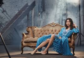 Gemma chan (born 29 november 1982) is a british film, television, and theatre actress and former fashion model. Gemma Chan Almost Wasn T An Actress Instyle