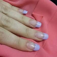 Now and with this design, you can stop being usual and start using oblique thick tips in your designs instead of normal ones. Pretty Manicures That Show Off Your Love For Purple