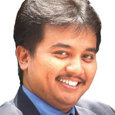 Akun resmi praktisi multimedia, telematika & pemerhati publichealth. Krmt Roy Suryo Krmtroysuryo Twitter