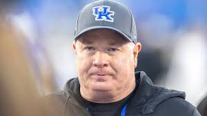 Sam Ball: Kentucky football legend dies at 79